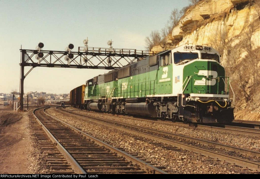 Eastbound loaded coal train